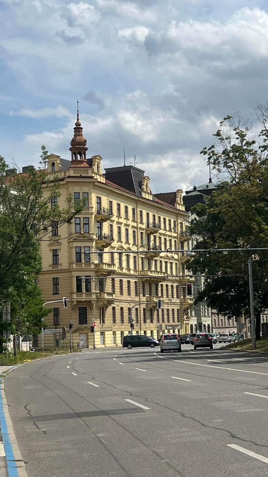 Comfort Place Brno, Bratislavska Buitenkant foto